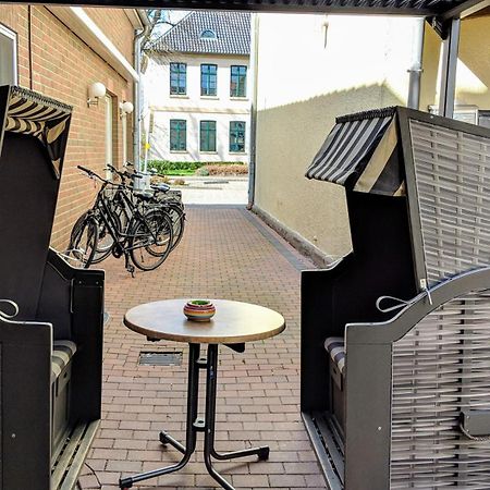 Hotel Drostenhof Garni Esens Ngoại thất bức ảnh