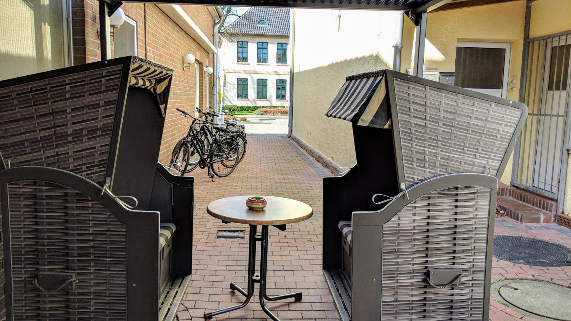 Hotel Drostenhof Garni Esens Ngoại thất bức ảnh